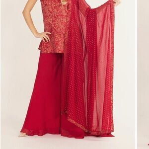 Elegant Red Women's Salwar Kameez